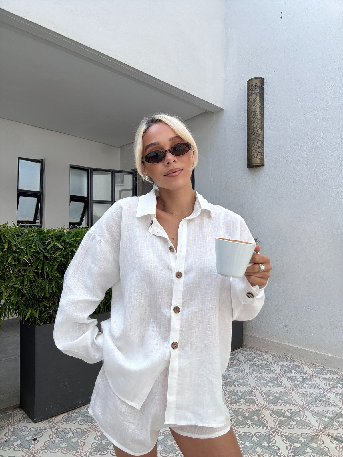 The Sanyu Button Up