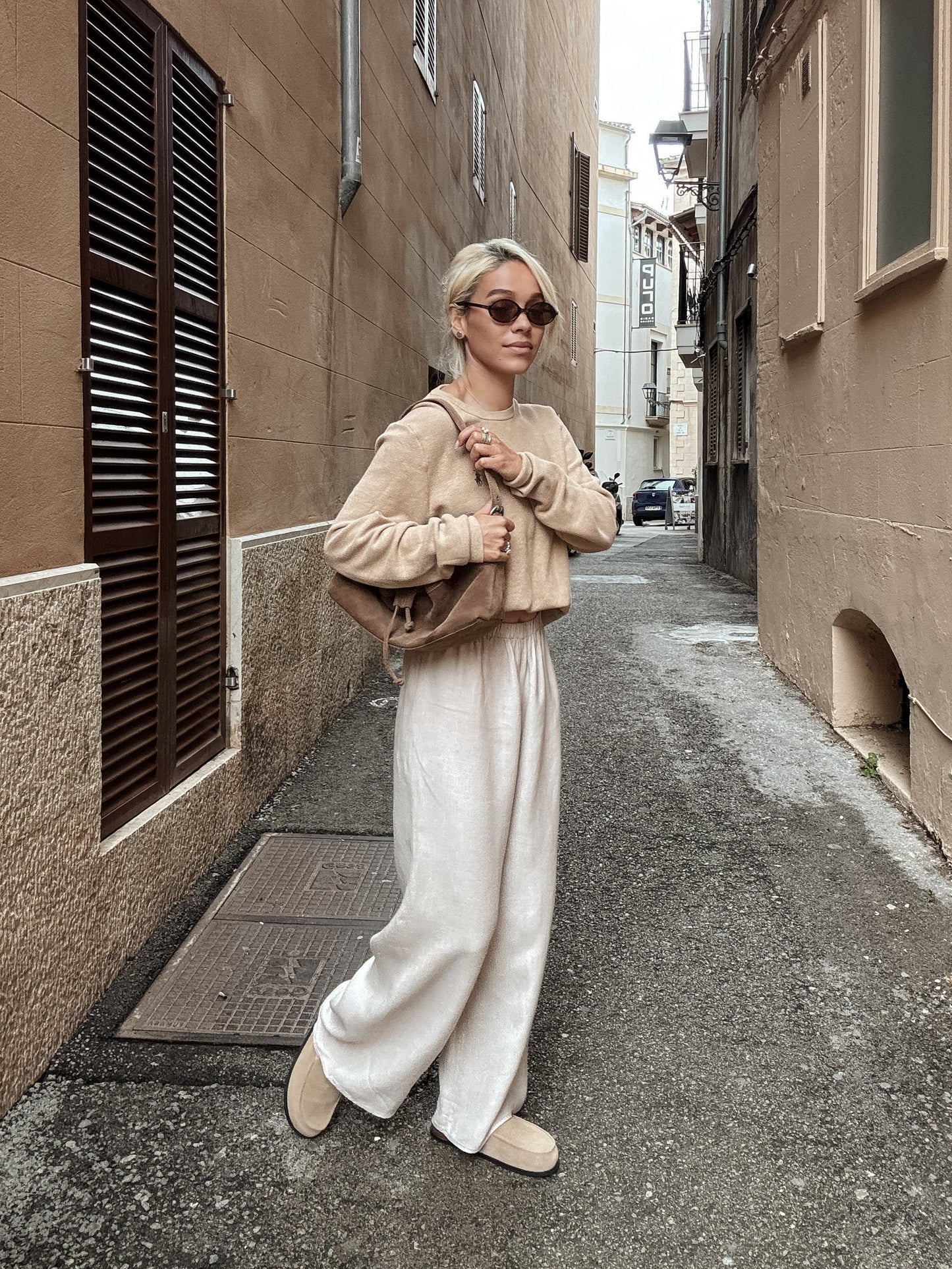 The Pearl Linen Trouser
