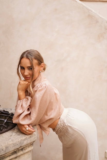 The Acacia Top